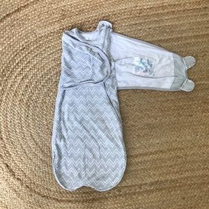 SwaddleMe chevron white & grey swaddle sleep sack